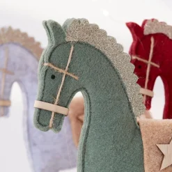RETIF Cheval Bois Et Feutrine H30Cm 3 Coloris Possibles Rouge/Vert/Ecru Shop